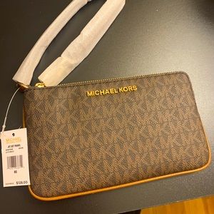 Michael Kors Jet Set Travel Lg TZ Wrislet